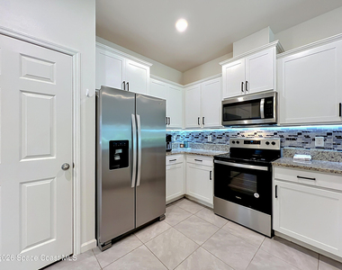 3376 Morrow Place - Photo Thumbnail 5