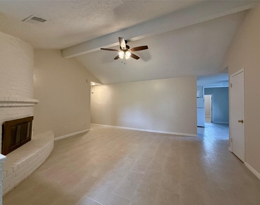 7535 Hablo Drive - Photo Thumbnail 1