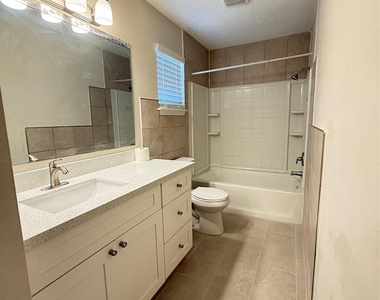 7535 Hablo Drive - Photo Thumbnail 9