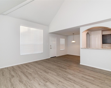 22326 Porter Mountain Drive - Photo Thumbnail 3