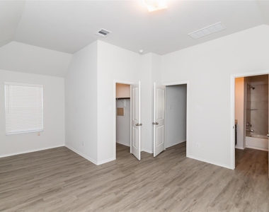 22326 Porter Mountain Drive - Photo Thumbnail 7