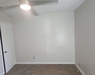 7338 Bigwood Street - Photo Thumbnail 6