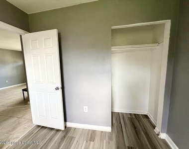 3320 Purdue Street - Photo Thumbnail 7