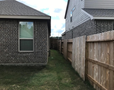 28813 Bobcat Run Drive - Photo Thumbnail 23