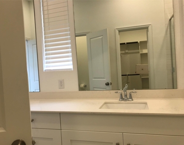 28813 Bobcat Run Drive - Photo Thumbnail 13