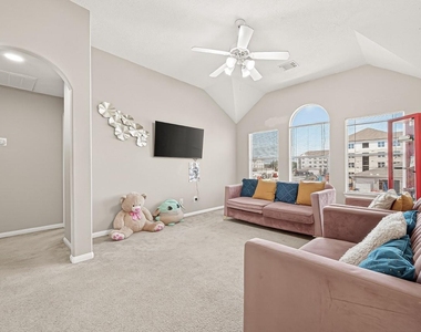 7023 Westford Park Lane - Photo Thumbnail 23