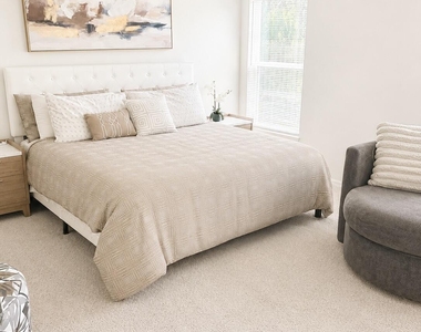 3197 Westover Avenue Se - Photo Thumbnail 8