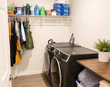 3197 Westover Avenue Se - Photo Thumbnail 14
