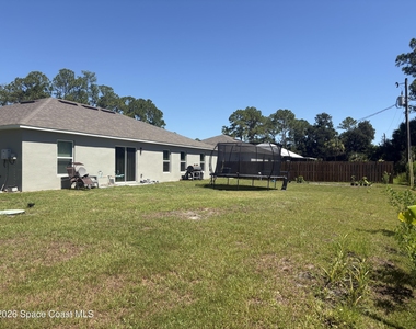 3197 Westover Avenue Se - Photo Thumbnail 16