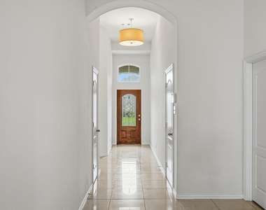 4703 Goldeneye Drive - Photo Thumbnail 2