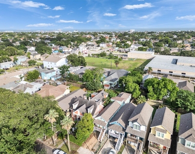 3529 Avenue M - Photo Thumbnail 2