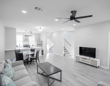 2519 Washington Street - Photo Thumbnail 27