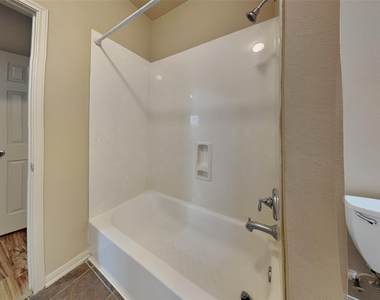 1411 Cameron Park Lane - Photo Thumbnail 17
