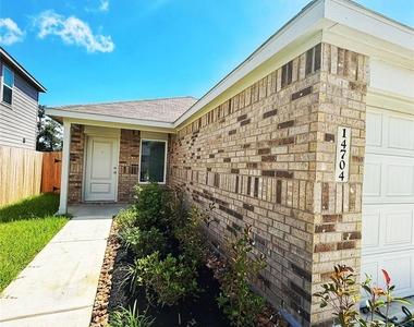 14704 S Ascot Bend Circle - Photo Thumbnail 2