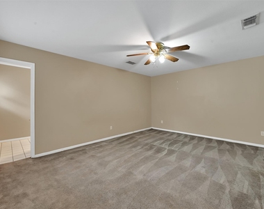 2010 Tucumcari Drive - Photo Thumbnail 21