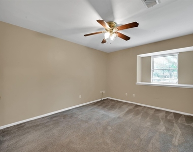 2010 Tucumcari Drive - Photo Thumbnail 29