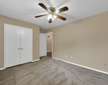 2010 Tucumcari Drive - Photo Thumbnail 27