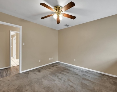 2010 Tucumcari Drive - Photo Thumbnail 33