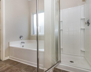 2723 Durham Chase Lane - Photo Thumbnail 8