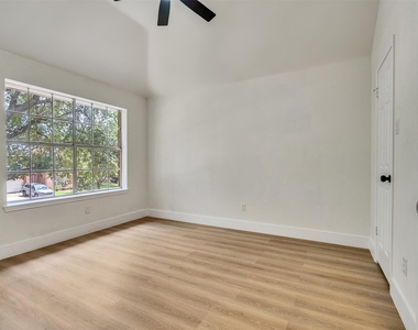 246 Cedar Elm Lane - Photo Thumbnail 37