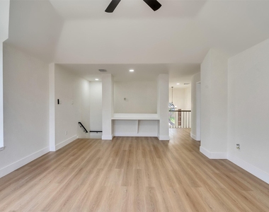 246 Cedar Elm Lane - Photo Thumbnail 21