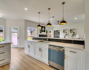 246 Cedar Elm Lane - Photo Thumbnail 15
