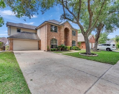 246 Cedar Elm Lane - Photo Thumbnail 6
