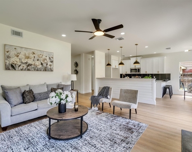 246 Cedar Elm Lane - Photo Thumbnail 11