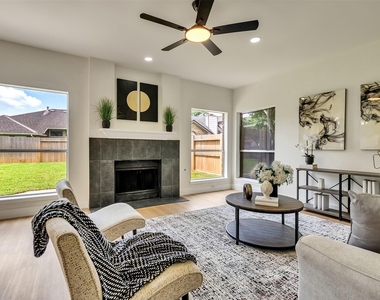 246 Cedar Elm Lane - Photo Thumbnail 3