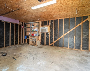 907 Northbend Drive - Photo Thumbnail 29