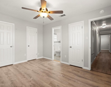 907 Northbend Drive - Photo Thumbnail 24