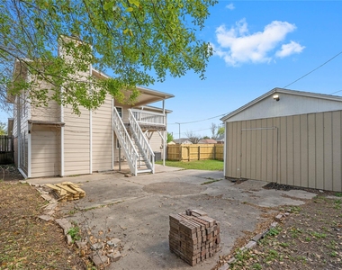 907 Northbend Drive - Photo Thumbnail 28