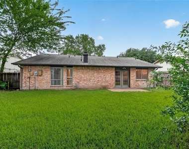 16451 Cavendish Drive - Photo Thumbnail 29