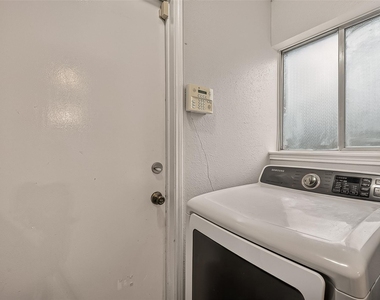 16451 Cavendish Drive - Photo Thumbnail 18