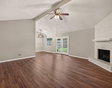 16451 Cavendish Drive - Photo Thumbnail 6