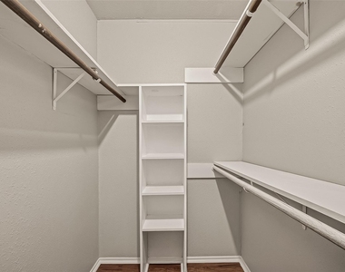 16451 Cavendish Drive - Photo Thumbnail 27