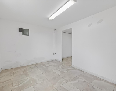 9322 Limestone Ranch Ln - Photo Thumbnail 25
