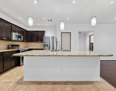 9322 Limestone Ranch Ln - Photo Thumbnail 14