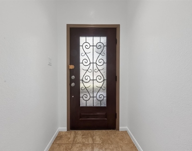 9322 Limestone Ranch Ln - Photo Thumbnail 6
