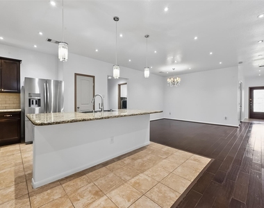 9322 Limestone Ranch Ln - Photo Thumbnail 15
