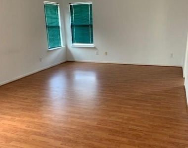 15203 Possumwood Drive - Photo Thumbnail 5
