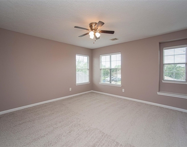 29314 Legends Bluff Drive - Photo Thumbnail 13