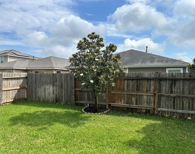 29314 Legends Bluff Drive - Photo Thumbnail 19