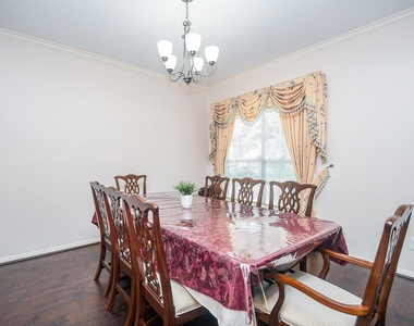 15715 Brookwood Lake Place - Photo Thumbnail 3