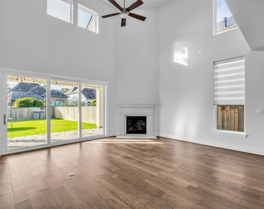 16 Clearview Terrace Place - Photo Thumbnail 14