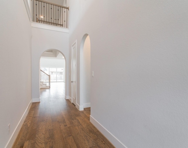 16 Clearview Terrace Place - Photo Thumbnail 6