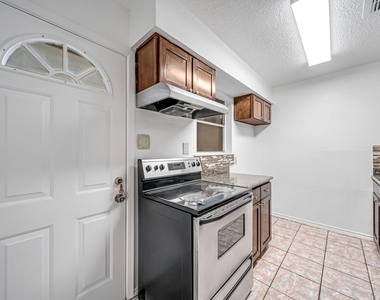 3368 Burke Road - Photo Thumbnail 8