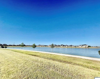 7802 Winter Hawk Circle - Photo Thumbnail 20