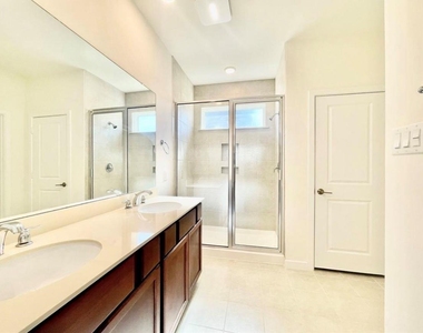 7802 Winter Hawk Circle - Photo Thumbnail 5