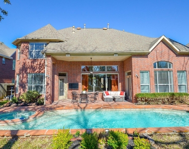 5835 Stratford Gardens Drive - Photo Thumbnail 27